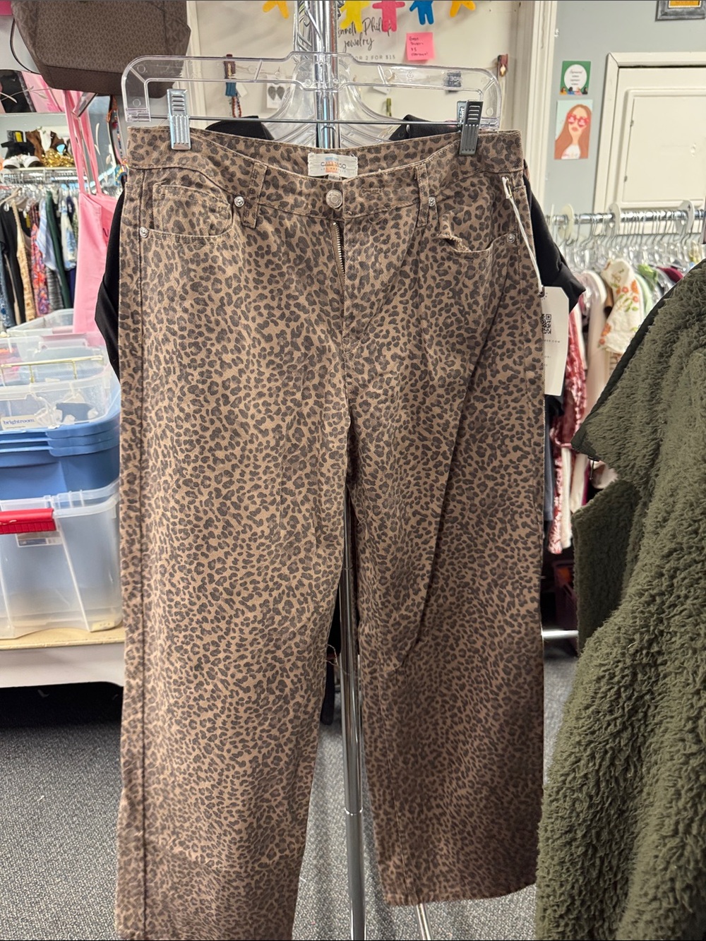 Cali 1850 leopard print jeans size 7 // 091670